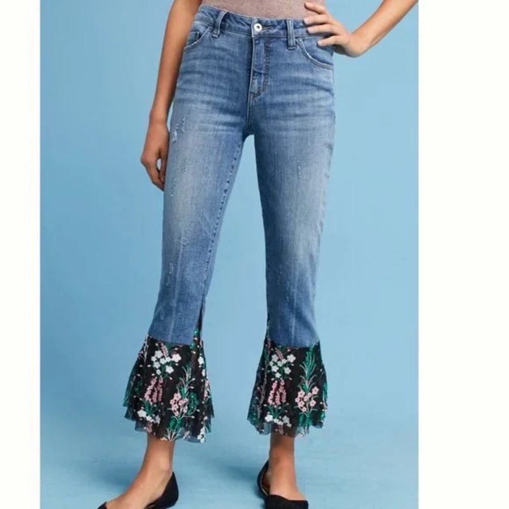 Anthropologie Pilcro Boho Floral Flounce Flare Cropped Jeans Size 26/2 NWT